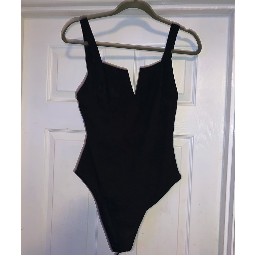 Black wire V cut bodysuit.